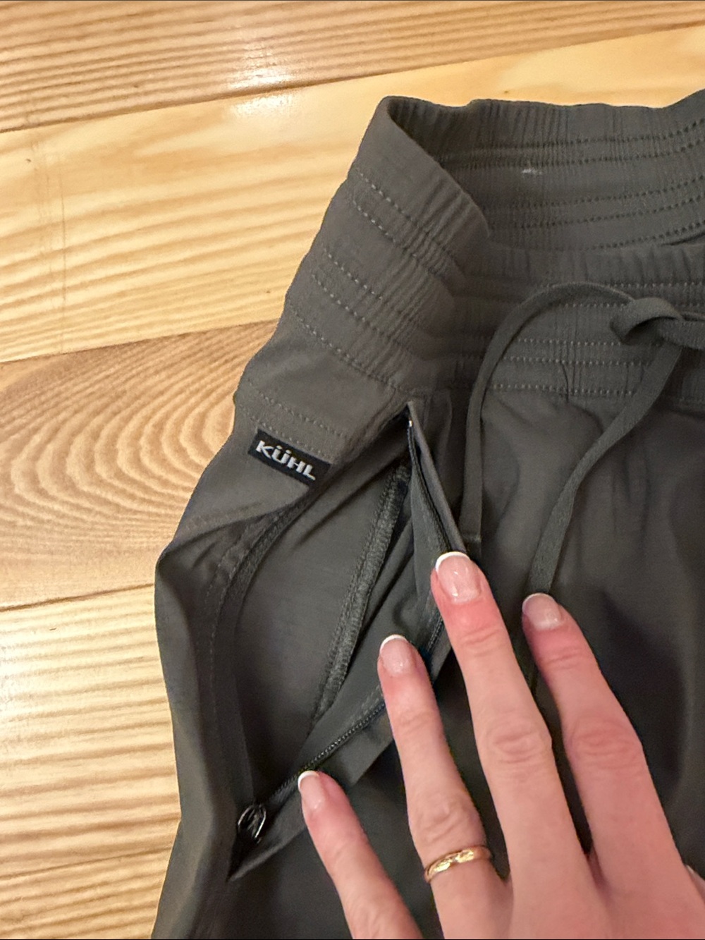 Kuhl haven joggers. Joggr - Picture 3 of 7